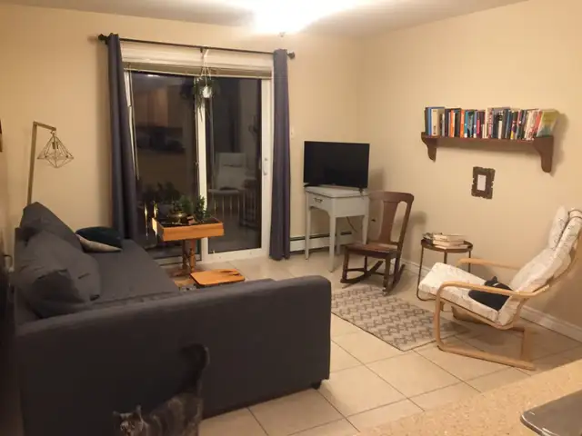 February, Heat and hot water included, top floor, 2 BDR APT,