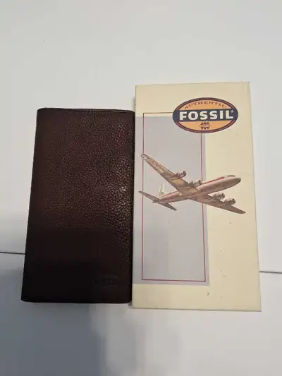 NEW Fossil Men's Leather Bi-Fold Wallet, View more