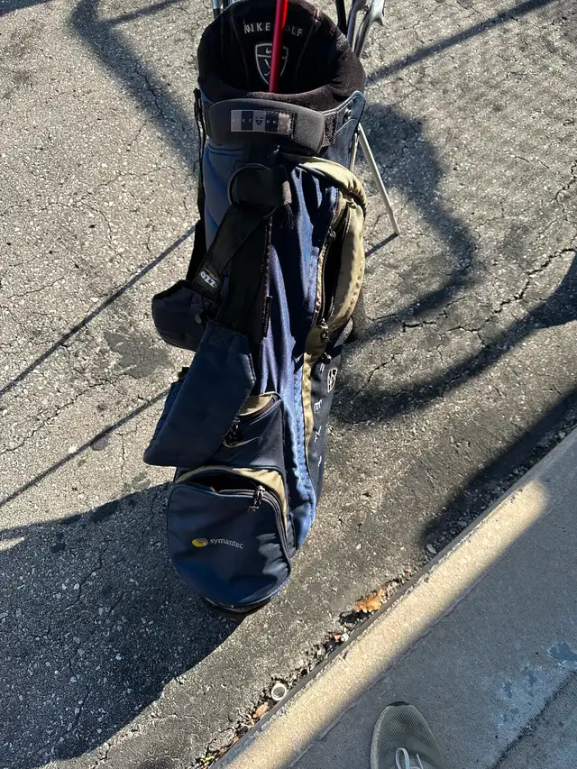 Pro Gear Left handed golf clubs. Mint in Golf in Oshawa / Durham Region - Image 9
