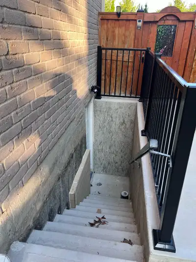 Newly Renovated: 2Br/1B Basement