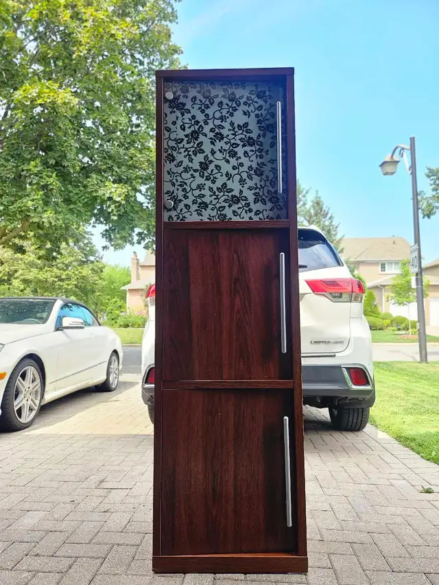 Oak Storage Cabinet with Decorative Floral Glass Doors