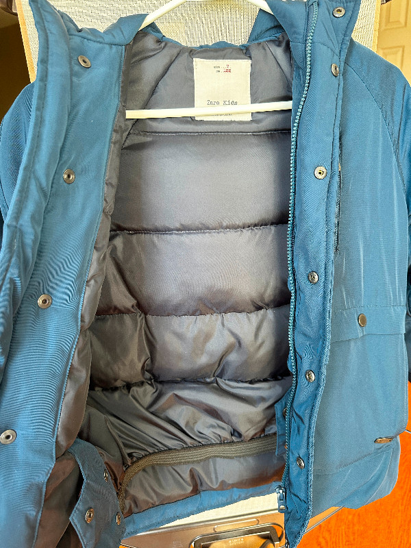 Size 7 - Boys Zara Kids Collection hooded winter jacket in Kids & Youth in Oakville / Halton Region - Image 4