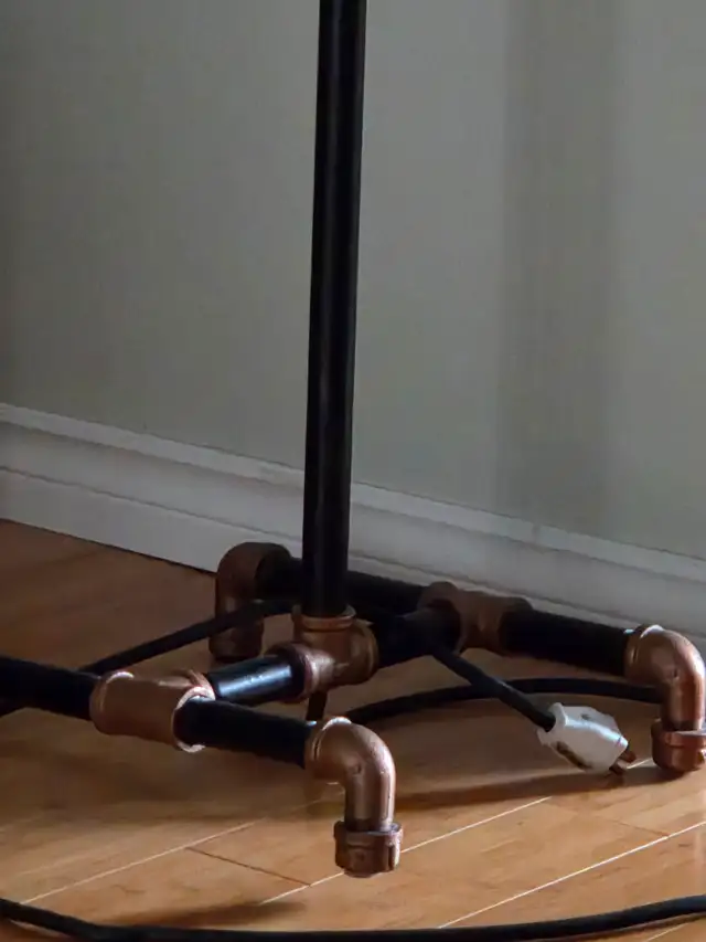 Industrial look Steampunk floor lamp in Indoor Lighting & Fans in Oshawa / Durham Region - Image 10