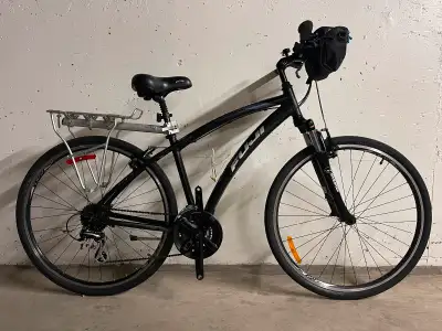 Velo Hybride Fuji Crosstown Aluminum Shimano Acera 24 vitesses M, View more