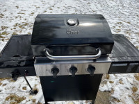 BBQ for sale with FULL tank 
