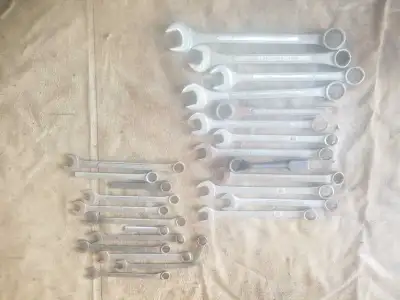 25 wrenches, all standard fraction sizes from 1 inch to 2 inch. Must take all. Sherwood Park, can de...