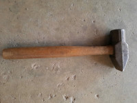 Blacksmith farrier Cross Pein hammer  40  Oz.  