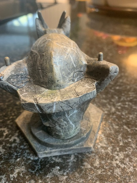 Universal Monsters Diamond Select The Hunchback  "Gargoyle " dans Art et objets de collection  à Ville d’Halifax - Image 2