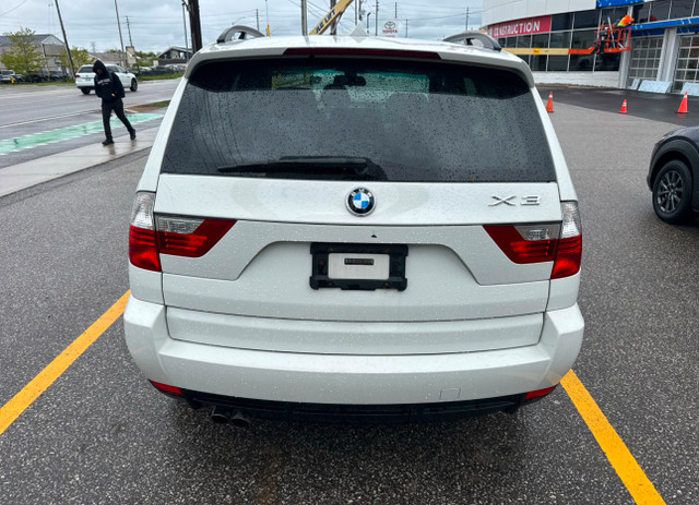 2010 bmw x3 in Cars & Trucks in Ottawa - Image 4