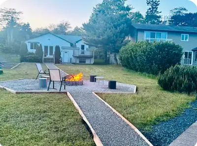 Escape to tranquility at our charming oceanfront retreat, perfect for couples, families, or solo tra...