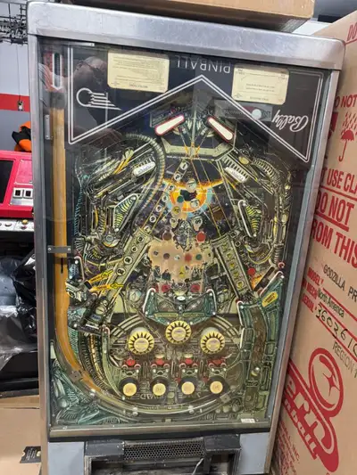 Bally Space Invaders Pinball Machine 1980, fully loaded, CPR playfield, topper, new plastics, all ne...