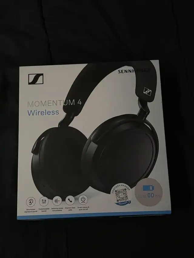 Sennheiser Momentum 4 Wireless Headphones - Complete Retail Box