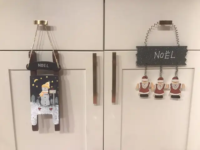 Noel Signs in Other in Calgary - Image 2