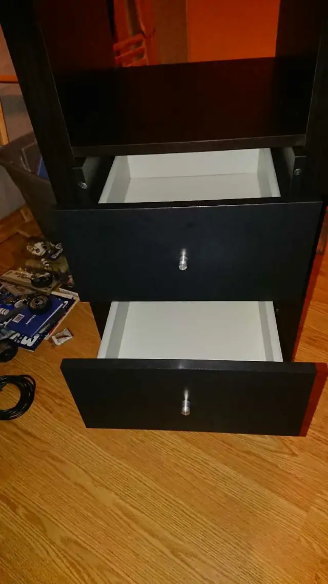 IKEA Expedit 5 cubes & Kallax 4 cubes shelf units in Bookcases & Shelving Units in Kitchener / Waterloo - Image 5