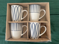 New 4 piece Mug Set