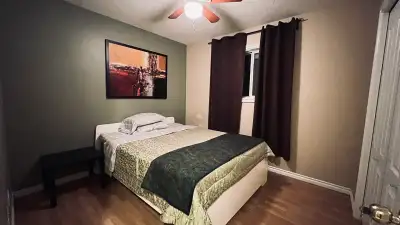 Rooms for Rent Private Rooms Close By Kingsway Mall ✔︎ Only 3 rooms in the House. 1 PERSON PER ROOM...