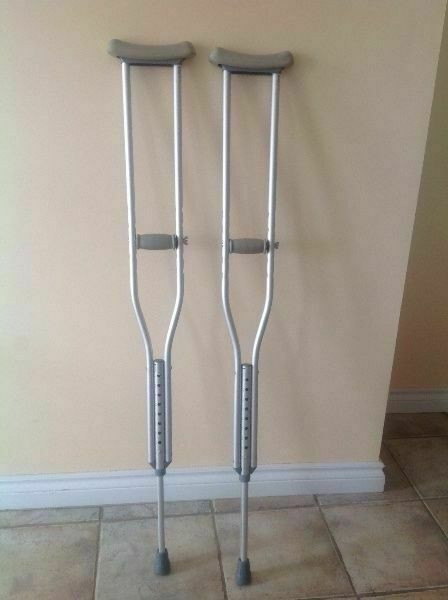 Crutches, adjustable aluminum, like new! in Health & Special Needs in Calgary