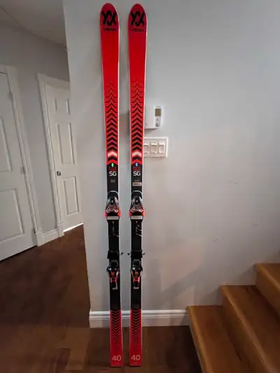 Volkl Racetiger SG FIS World Cup skis  **New/neufs**, View more