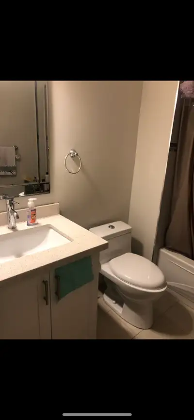 Finch/ Don Mills house. One room for rent. -$700 per month - Utilities, high-speed internet and laun...