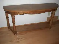 Solid Oak Crescent side table