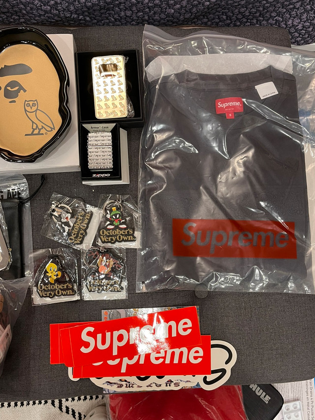 Bunch of OVO/BAPE/SUPREME Accessories  in Arts & Collectibles in Mississauga / Peel Region - Image 2