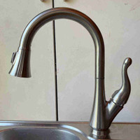 Delta kitchen tap and sink