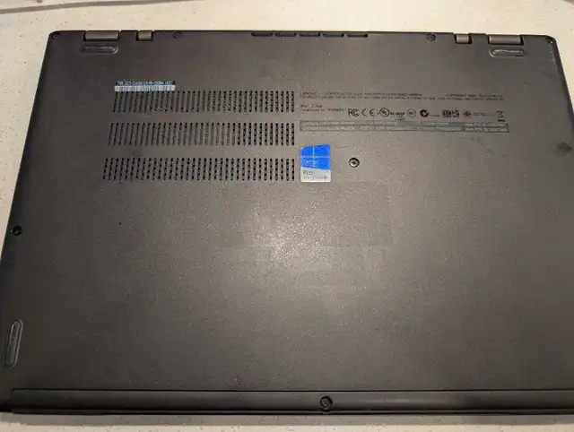 Laptop Lenovo Thinkpad Yoga S1. i5, 8Gb ram, 128Gb SSD. Touchscr in Laptops in Ottawa - Image 10