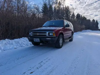 1996 Chevrolet Blazer I have owned it for 4 years, I just purchased a new car and that is the reason...