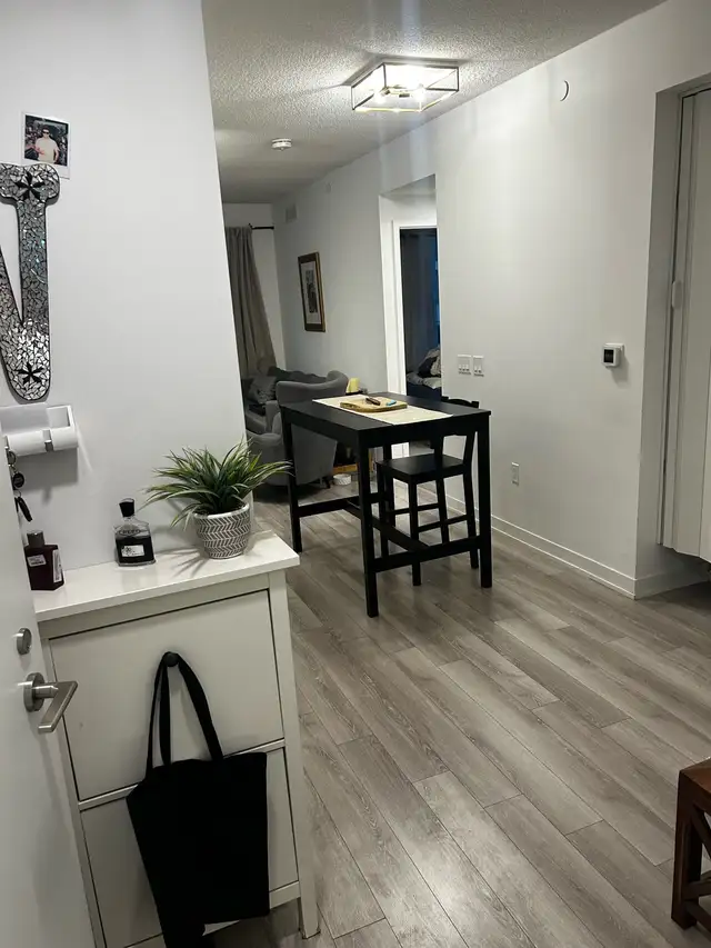 Private room for rent in Room Rentals & Roommates in City of Toronto - Image 4