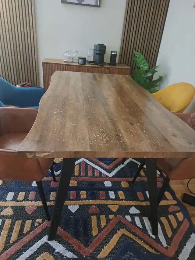Dining Table486356623065108481