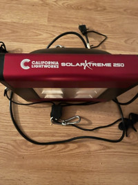 Solar Extreme 250 Full Spectrum LED Grow Light