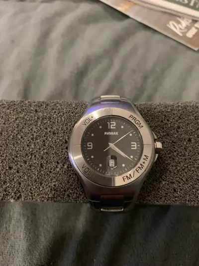 Like new, pre-owned, Phonak Hearing System Swiss-made, PG2, Watch Pilot 2, Water-resistant to 30 m,...