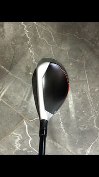 TAYLORMADE M6                                5 Hybrid (sr. flex)