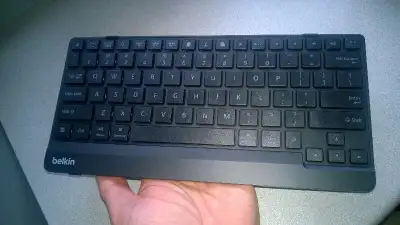 Belkin bluetooth keyboard FSL114  Wireless iPad keyboard, View more