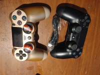 2 manettes PS4 Sony original