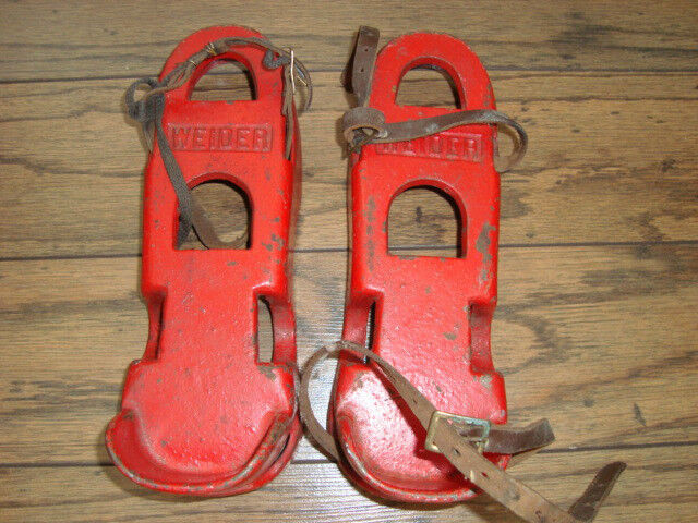 VINTAGE WEIDER HEAVY STEEL BOOTS in Arts & Collectibles in Norfolk County