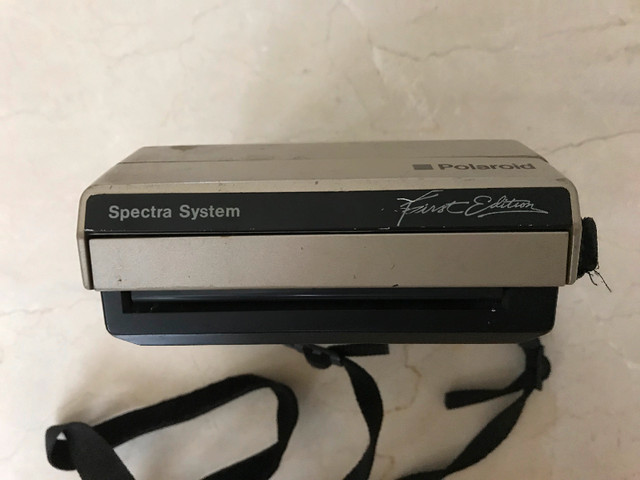 Polaroid Spectra System “First Edition” Instant Film Camera in Cameras & Camcorders in City of Toronto - Image 4