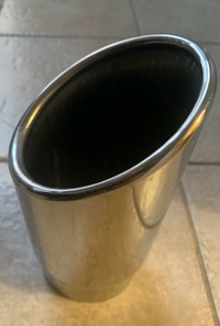 Polished Stainless Steel Single Outlet Exhaust Tip. 