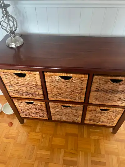 Commode en bois, View more