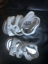 Size 4 sandals 