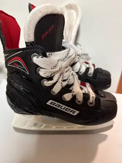 BAUER US Y12 VAPOR SKATES, View more