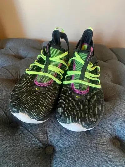 Men’s Nike Flex Comfort, View more