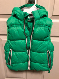 Green Vest H & M with Hood for 3-4 years, great for 4 seasons