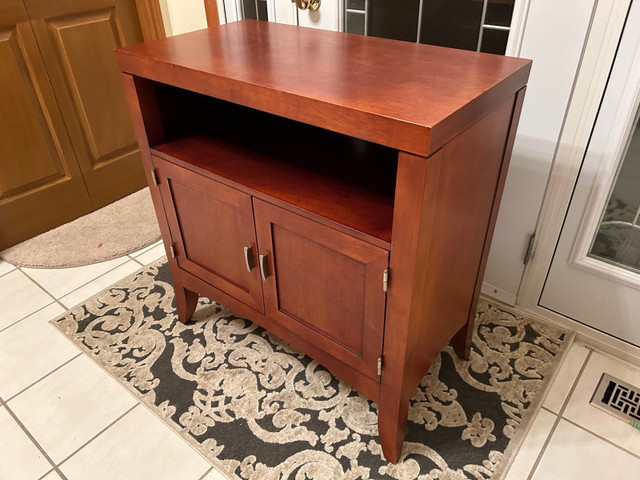 Accent cabinet, console table in Bookcases & Shelving Units in Kitchener / Waterloo - Image 4