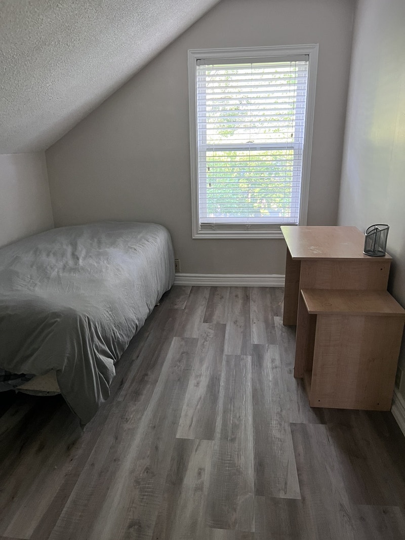 Room for Rent Room Rentals & Roommates London Kijiji