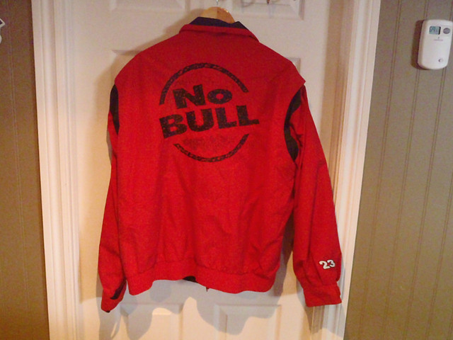Winston No Bull Jacket  size XL in Arts & Collectibles in Renfrew - Image 2