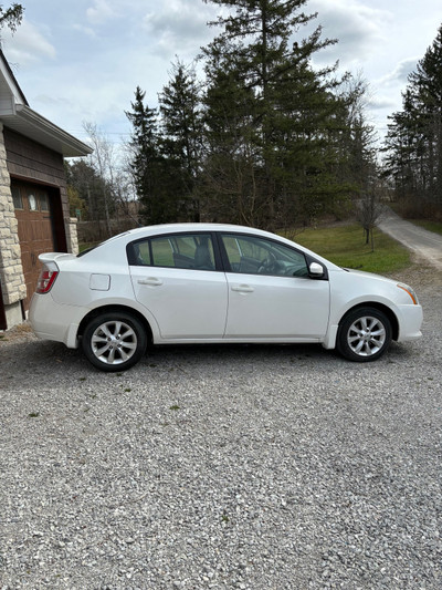 Nissan Sentra 2012