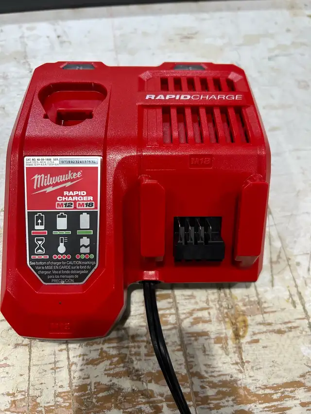 Milwaukee Rapid Charger BRAND NEW! in Power Tools in Kawartha Lakes - Image 3