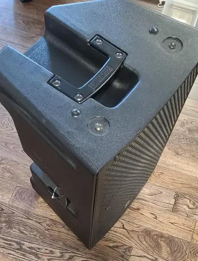 YORKVILLE PS12P 12" Powered Speaker 1400 watts, 4400 peak, View more