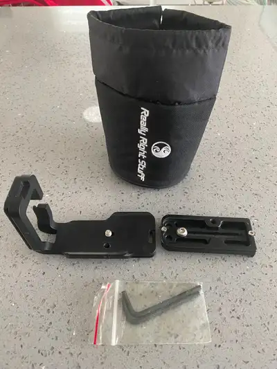 Really Right Stuff L-Bracket for Canon 5D, View more